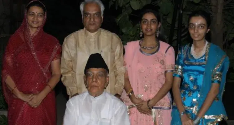 Parasram Madrena with Family.webp
